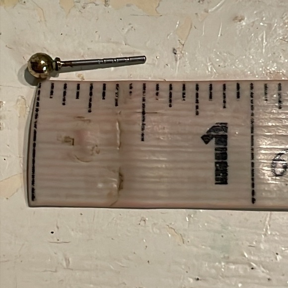 0.5” gold tone Minimalist ball stud earrings - Picture 9 of 10